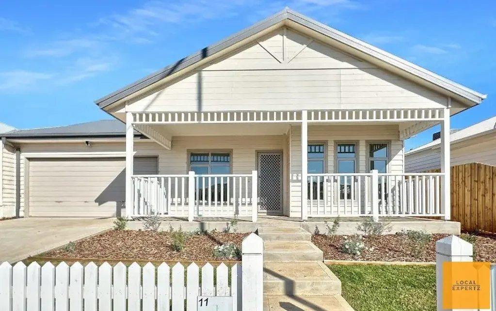 Eynesbury 4Kwarto Stylish Family Living in Eynesbury with Multiple Living Zones!
