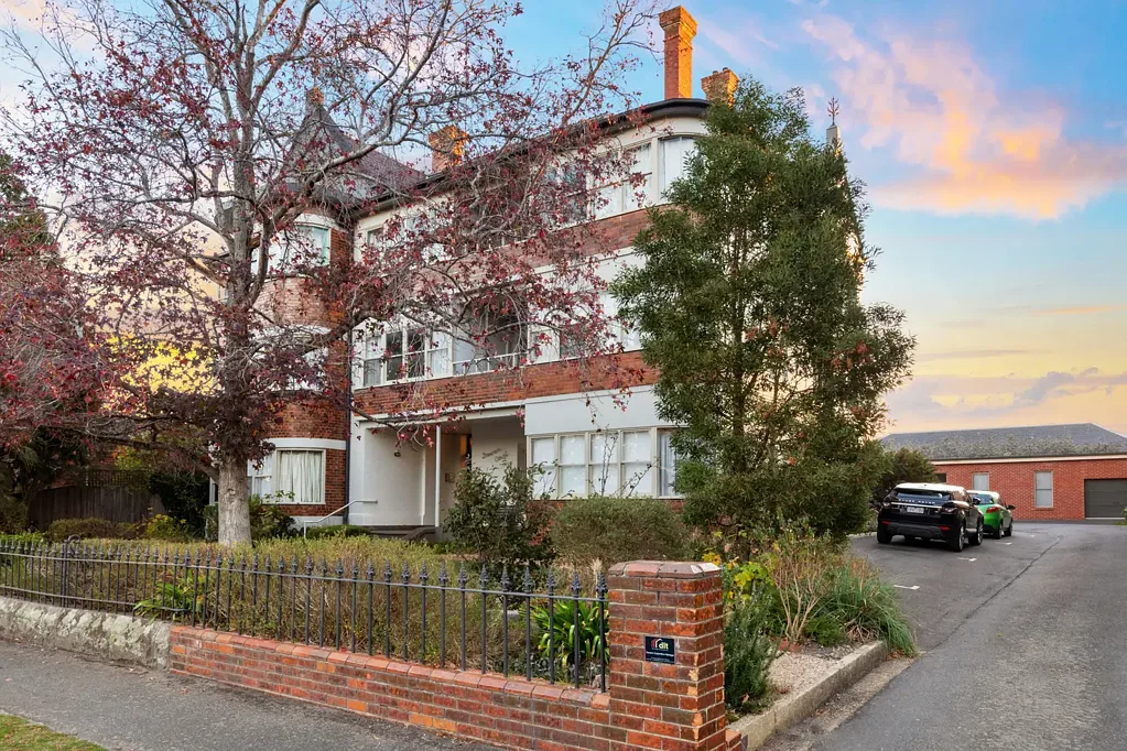 Ballarat Central 2房  Stylish apartment, 2BRS + study - Ballarat Central locale