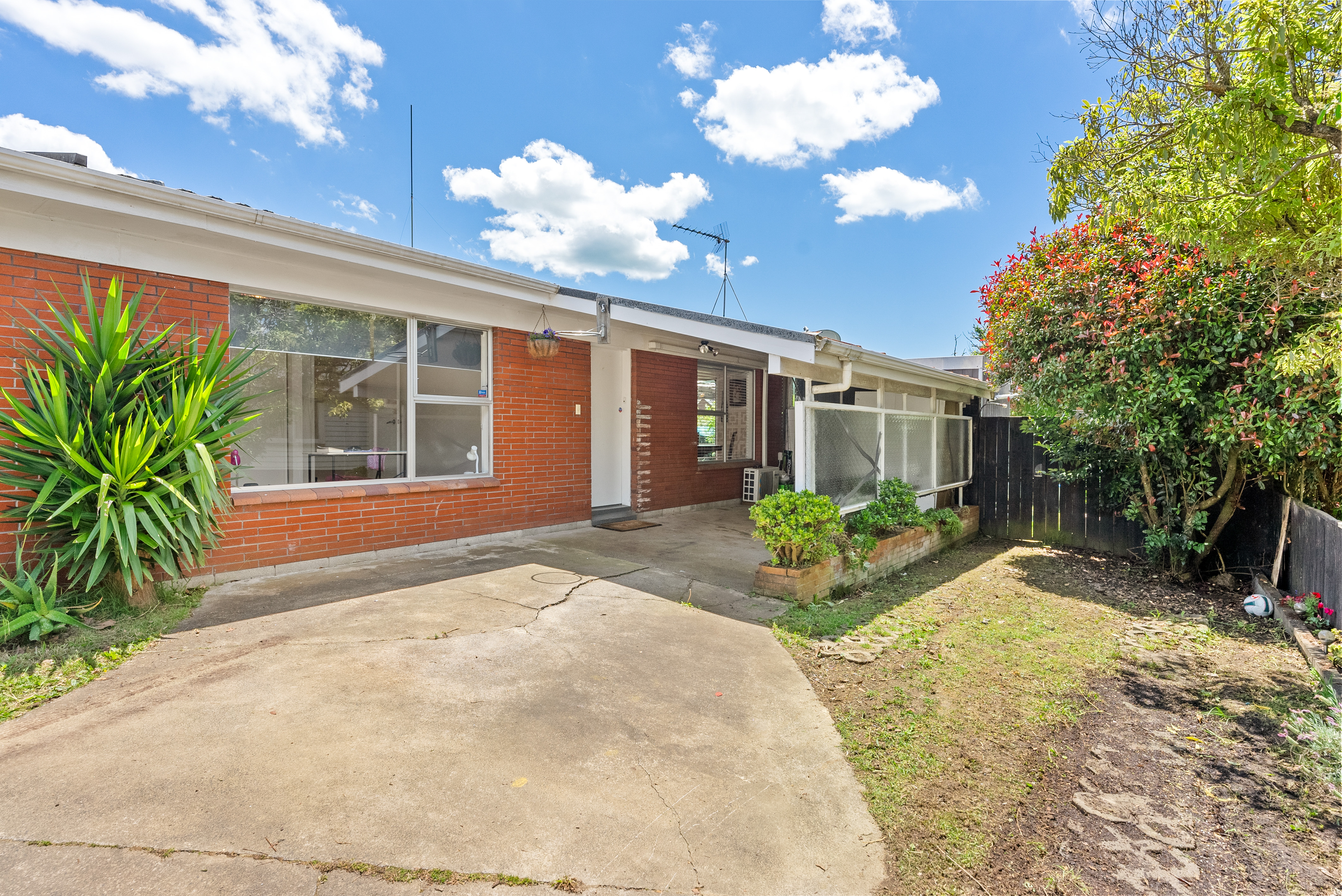 74b Felton Mathew Avenue, Saint Johns, Auckland, 2 Kuwarto, 1 Banyo, Unit