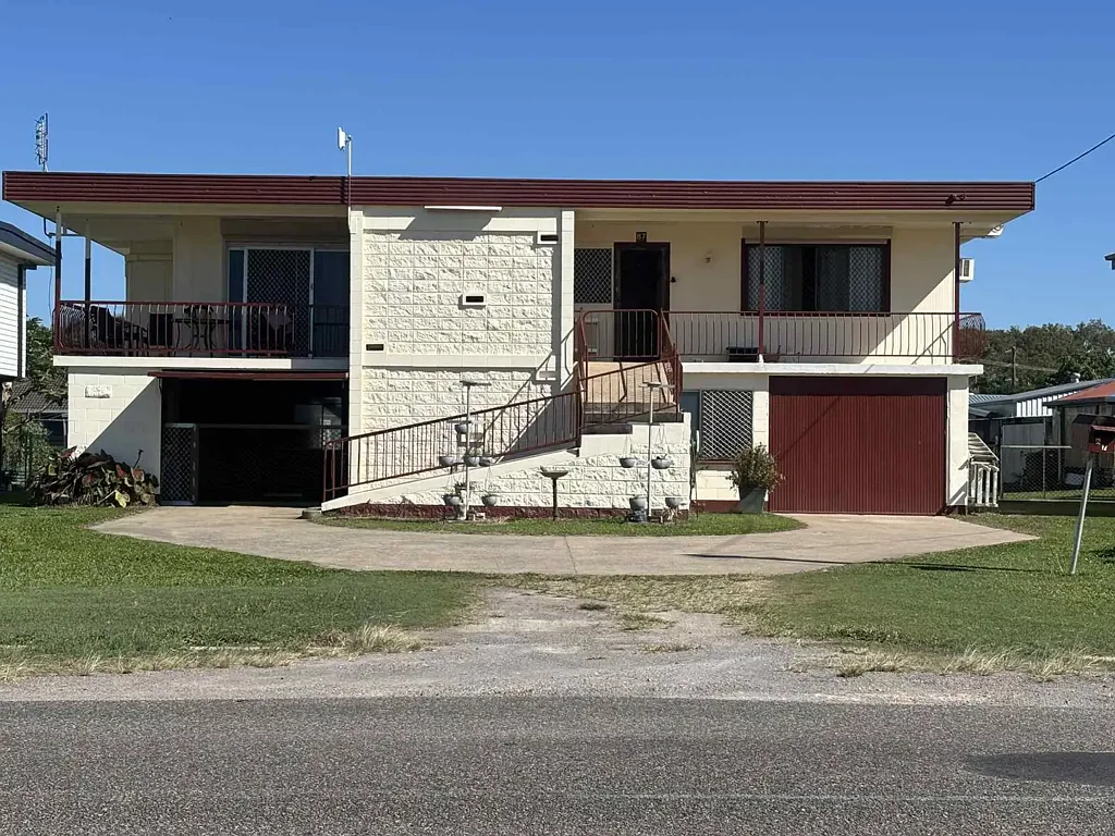 87 Scott Street, Halifax, QLD 4850
