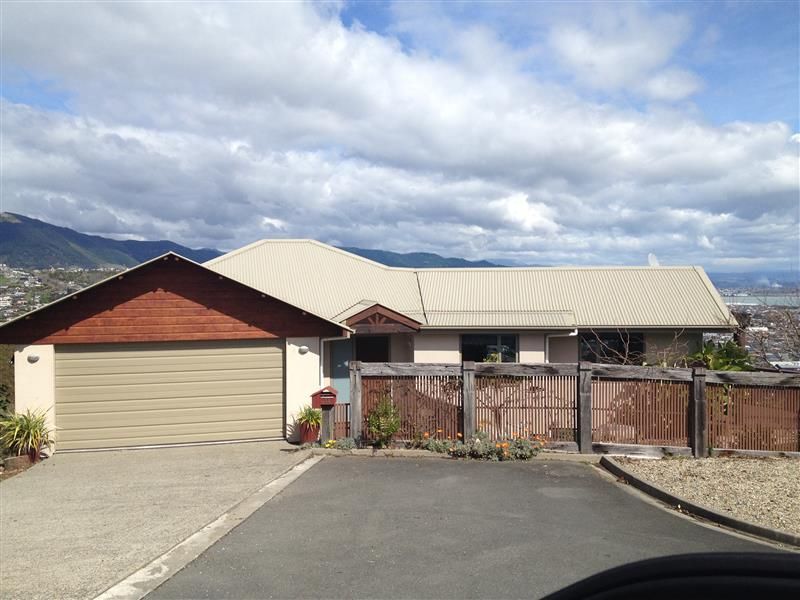 11 Windsor Drive, Britannia Heights, Nelson, 4 habitaciones, 2 baños