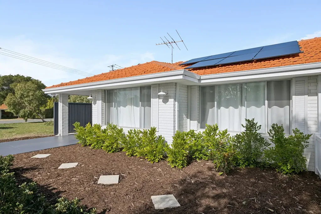 Spearwood 2部屋 Coastal convenience meets sustainable living & luxury finishes