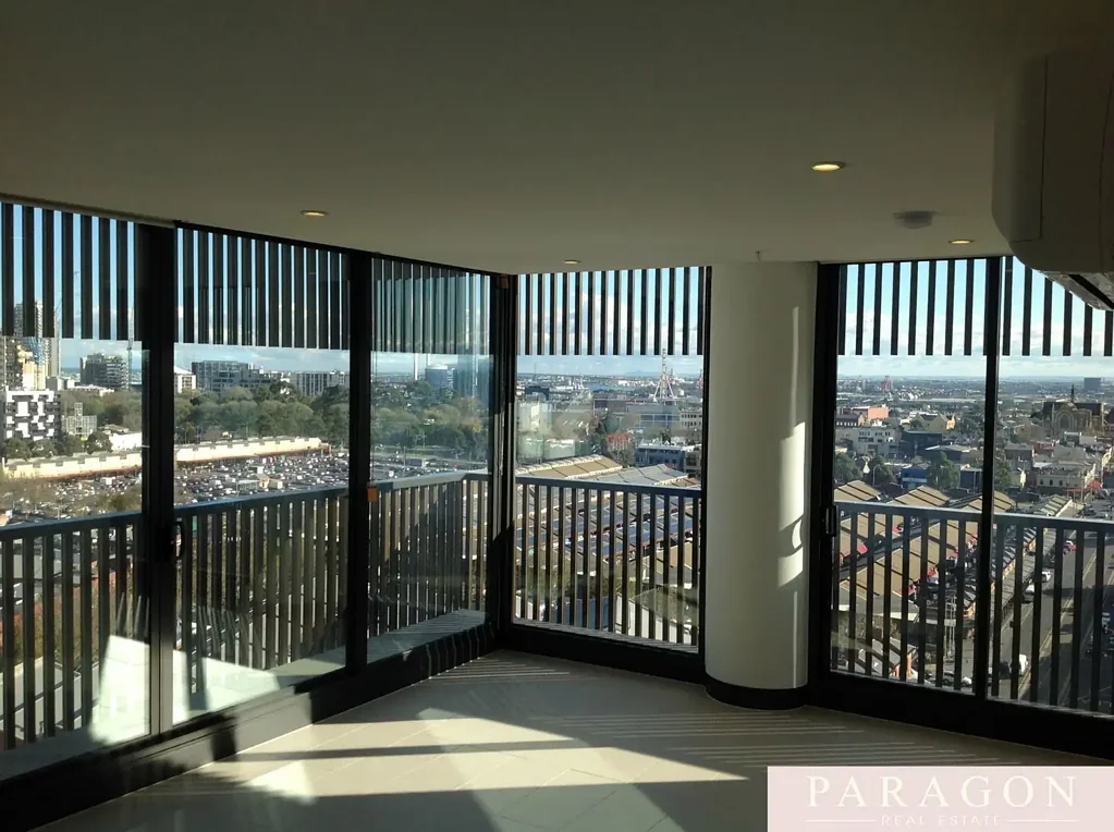 CORNER 2 BED 2 BATH