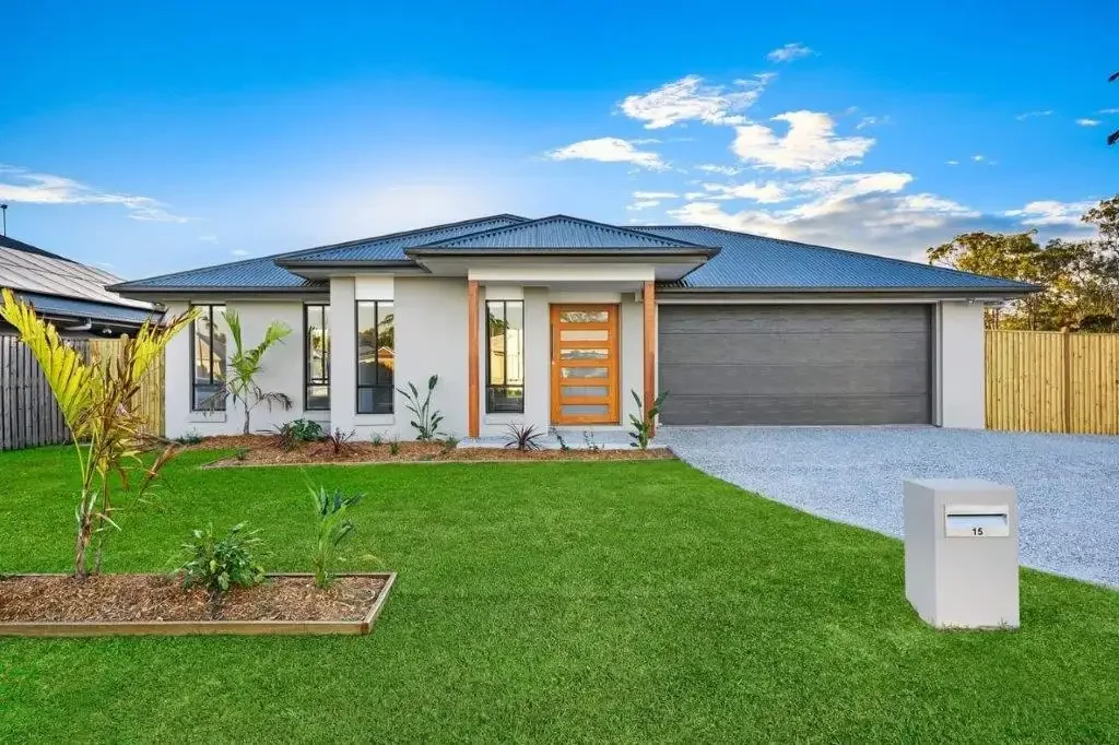 Caboolture 4Moenga BRAND NEW 4 BEDROOM HOME WITH 3 LIVING AREA`S