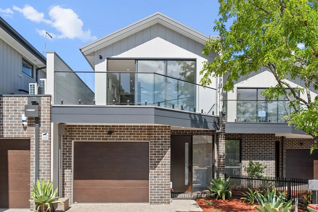 BRAND NEW SPACIOUS FAMILY HOME