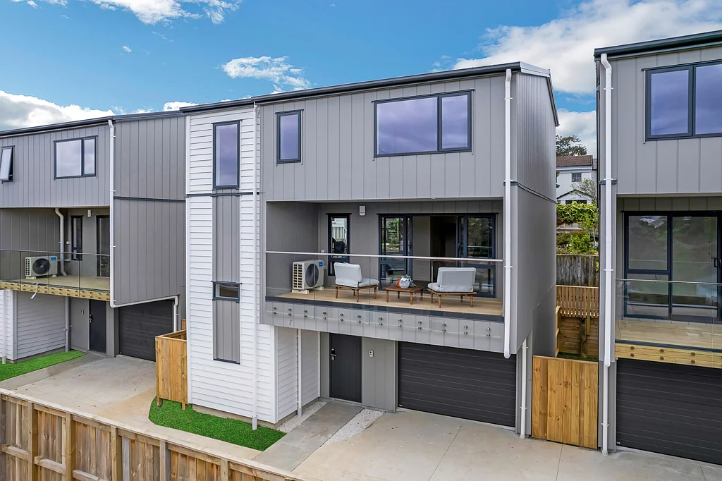 3/49 Northboro Road, Belmont, North Shore City, Auckland