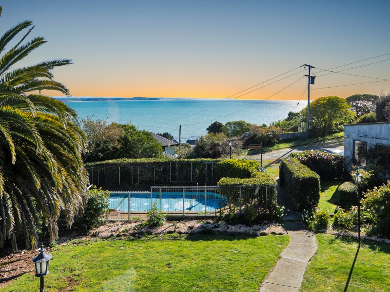 14 Bute Street, Moeraki, Waitaki, 5 ห้องนอน, 2 ห้องน้ำ