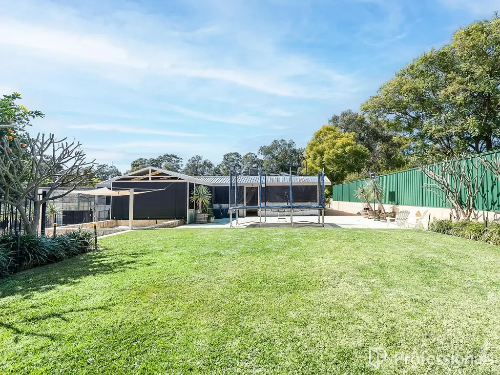 40 Lilian Road, Maida Vale, WA 6057