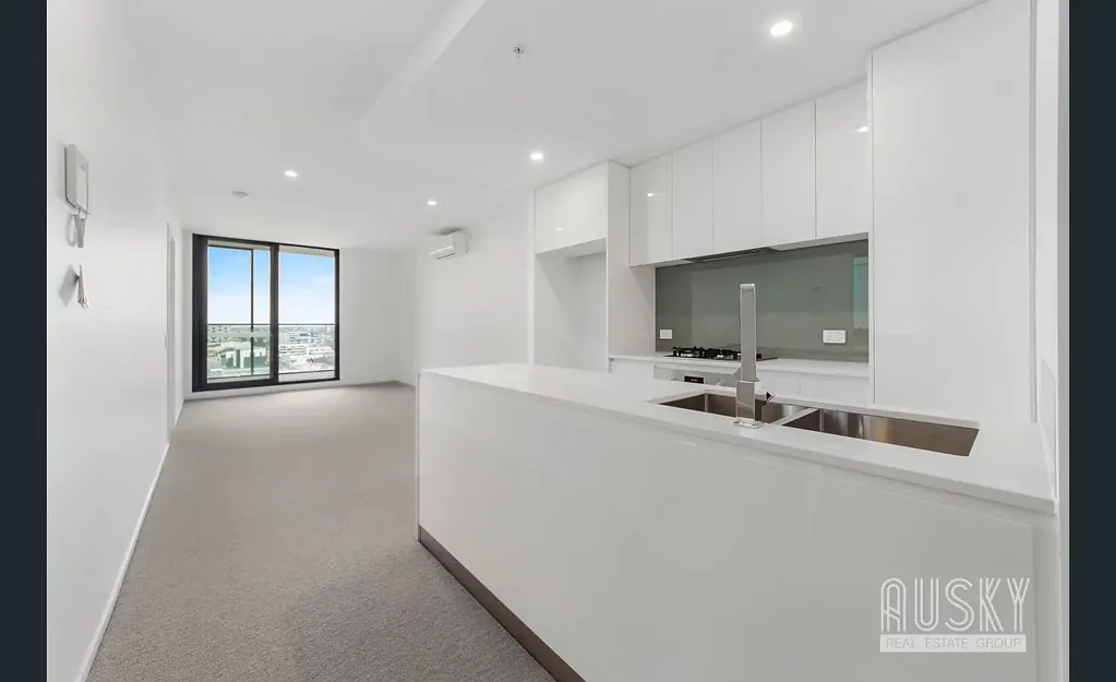 3-Bedroom, 2-Bathroom Apartment with 1 Carspace