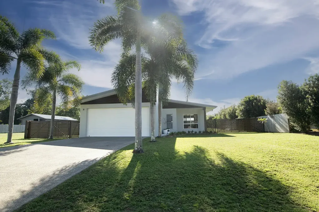 Wongaling Beach 3 Bedroom Your Sanctuary Found!