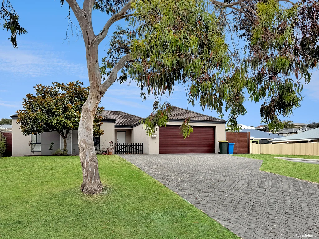 18 Paul Terry Drive, Bayonet Head, WA 6330