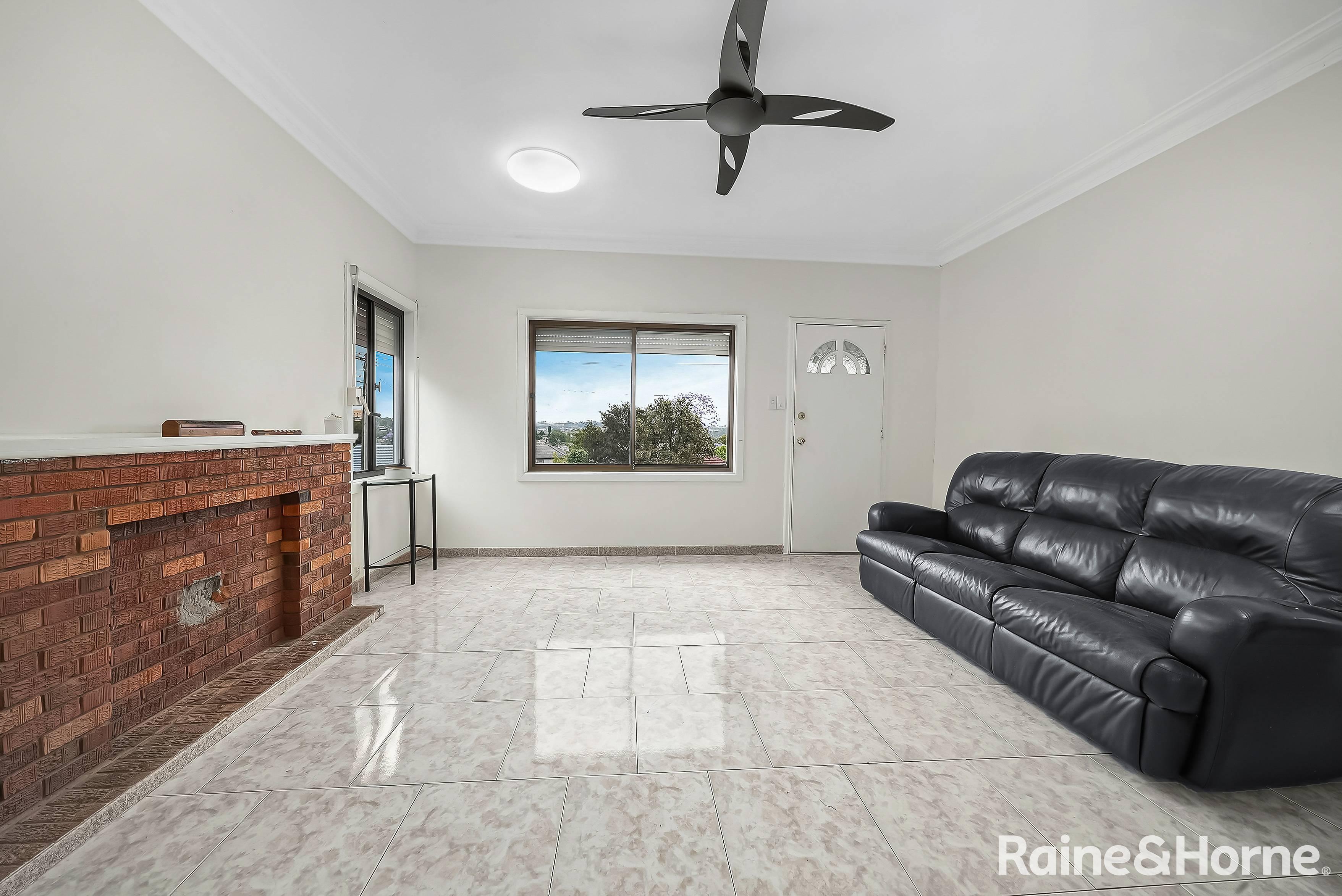 16 GRANDVIEW DR, CAMPBELLTOWN NSW 2560, 0 غرف, 0 حمامات, House