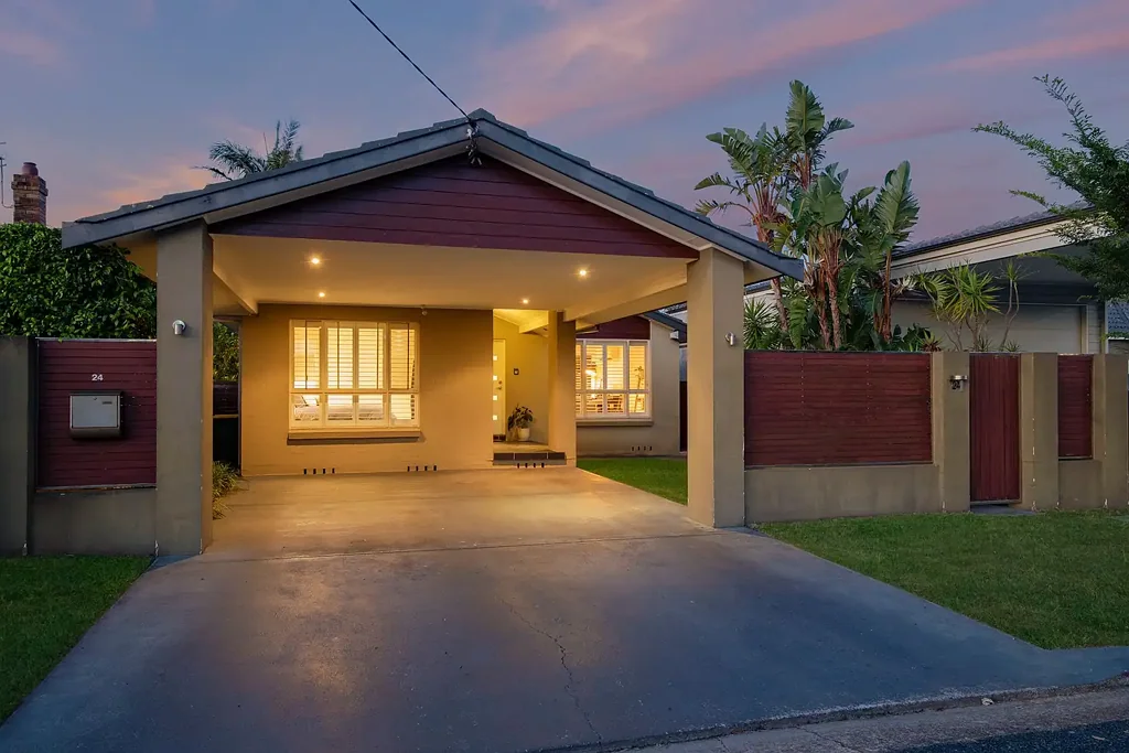 24 Mowbray Crescent, Adamstown, NSW 2289