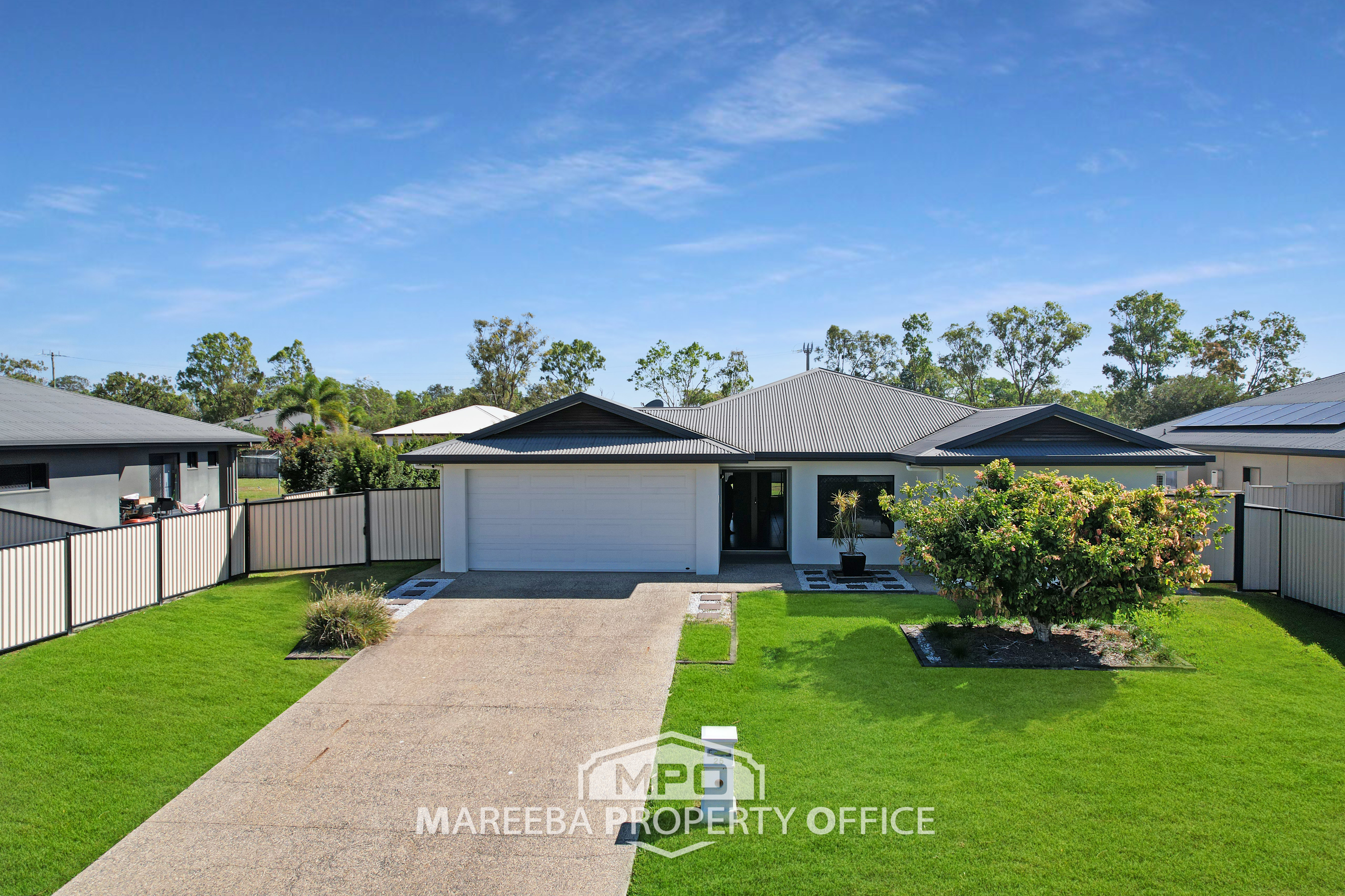 25 MIRRABOOK AV, MAREEBA QLD 4880, 0房, 0浴, House