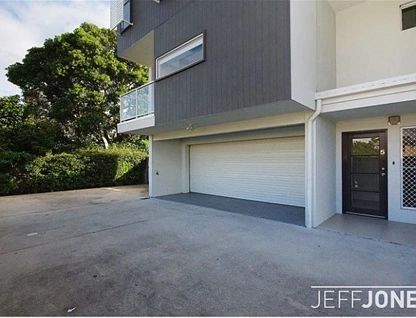 5/679 Wynnum Road, Morningside, Brisbane - Eastern Region, 3 rūma, 2 rūma horoi, Townhouse