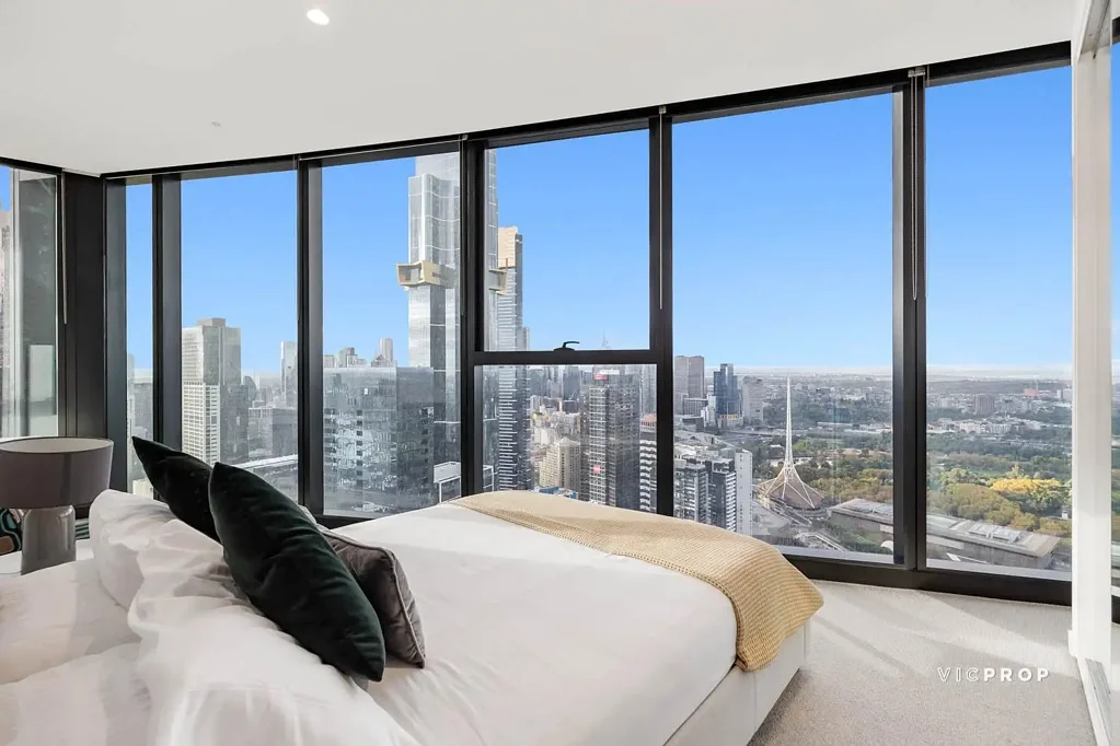 Southbank 2Zimmer Sky-High Melbourne Square Brilliance with Stunning City and River Views