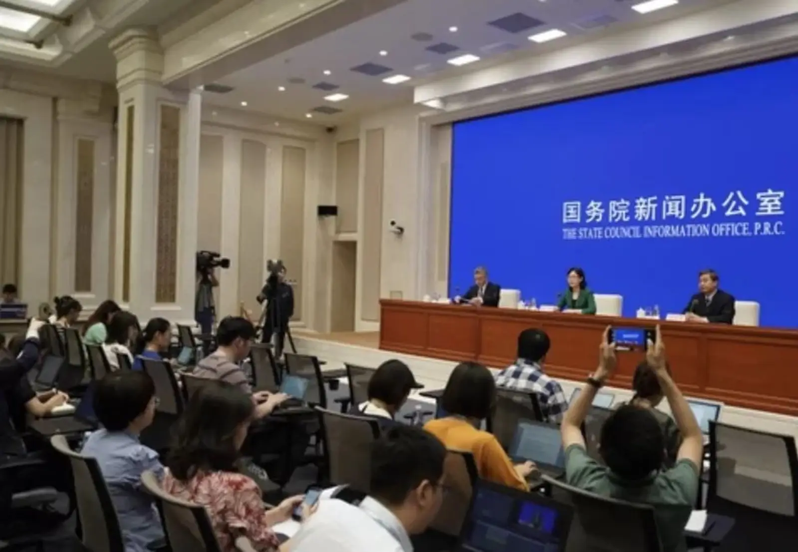 美国大学有多依赖中国留学生？