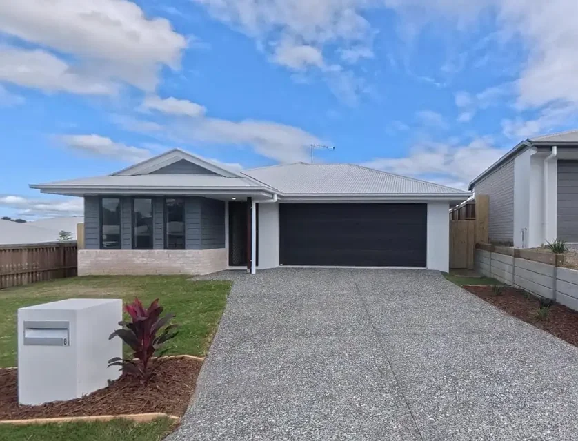 8 Provence Place, Greenbank, QLD 4124, 4 Bedrooms, 2 Bathrooms, House