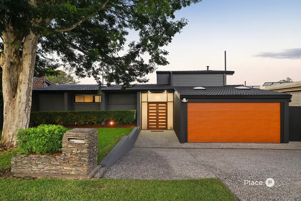 3 Andrea Street, Tarragindi, QLD 4121