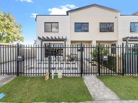 Low Maintenance Four Bedroom Townhouse