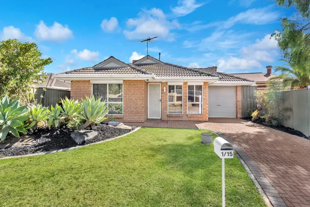 1/15 Eugene Crescent, Parafield Gardens, SA 5107