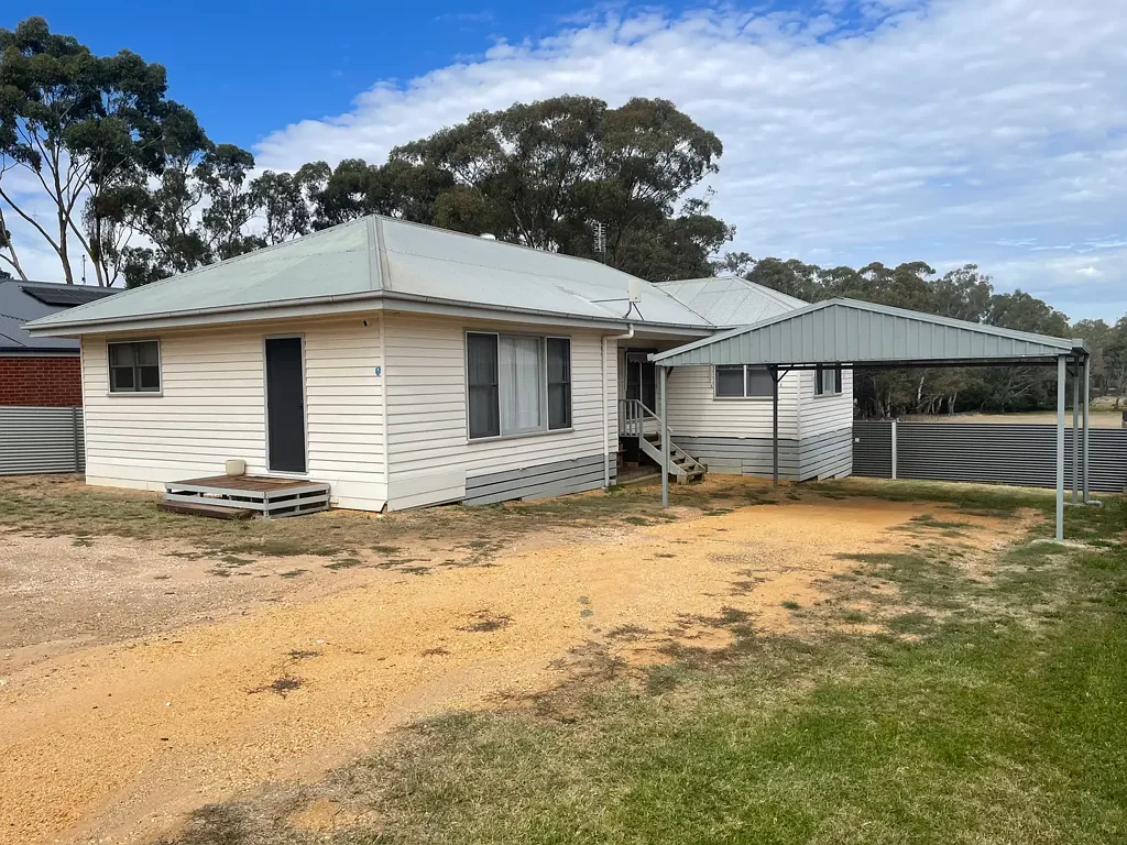 34 Inglewood Road, St Arnaud, VIC 3478