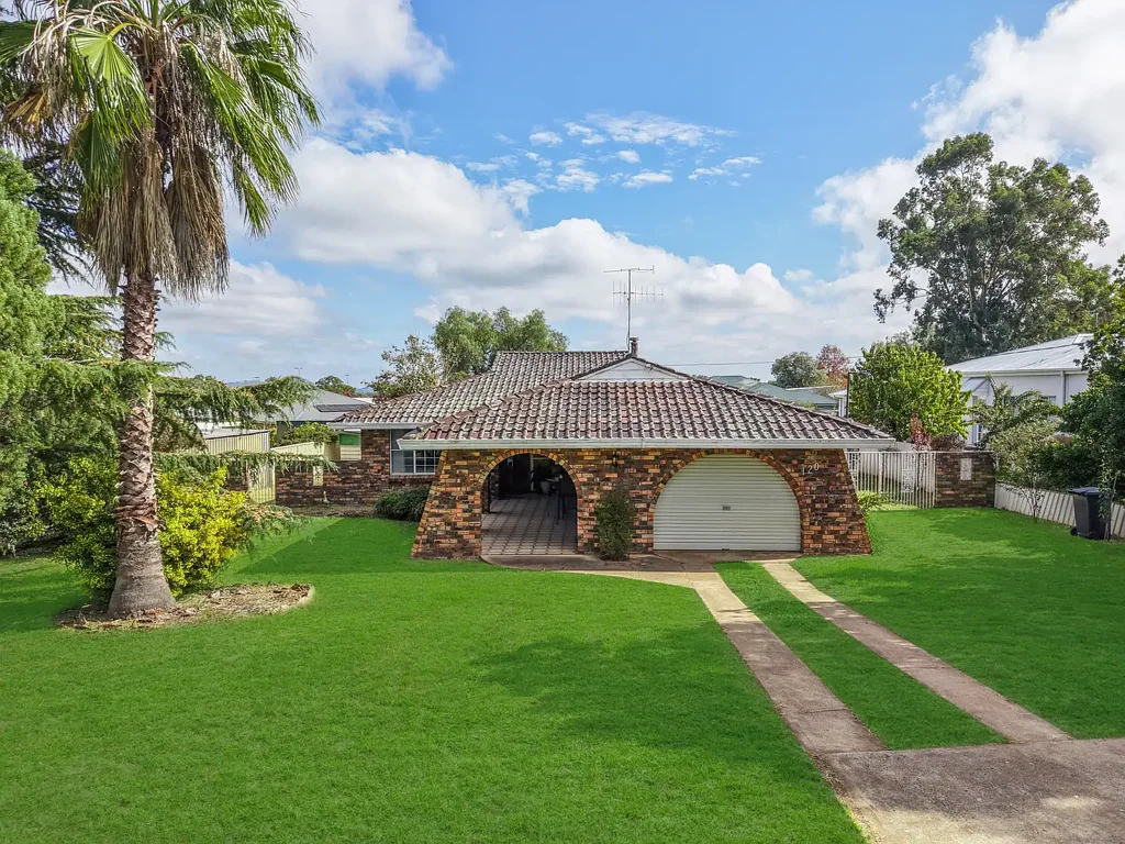 120 Medley Street, Gulgong, NSW 2852