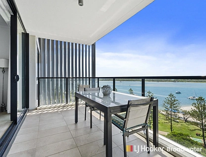 1002/372 Marine Parade, Labrador, Gold Coast, 2 Bedrooms, 2 Bathrooms, Apartment