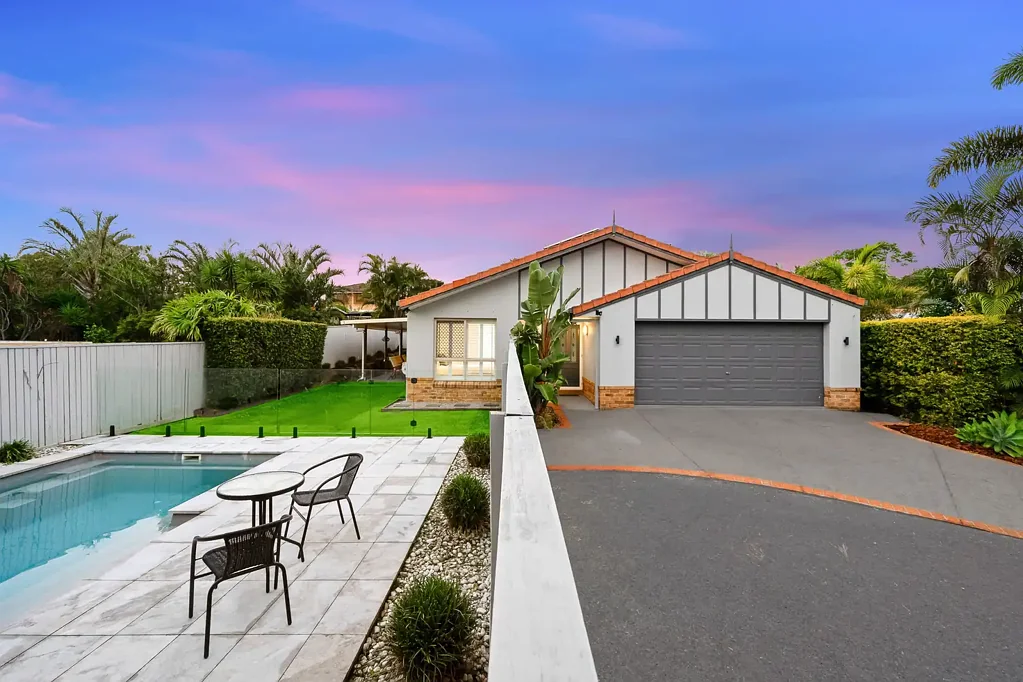 6 Colvin Court, Wakerley, QLD 4154