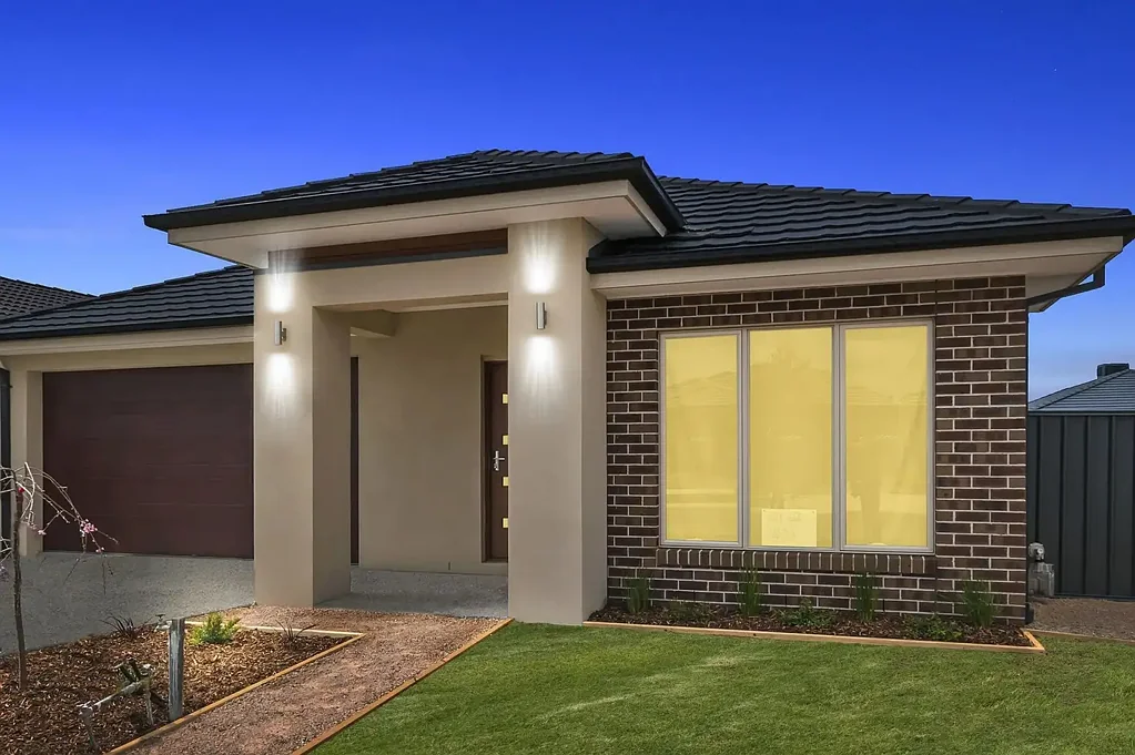 Spacious & Low-Maintenance Living in the Heart of Harkness