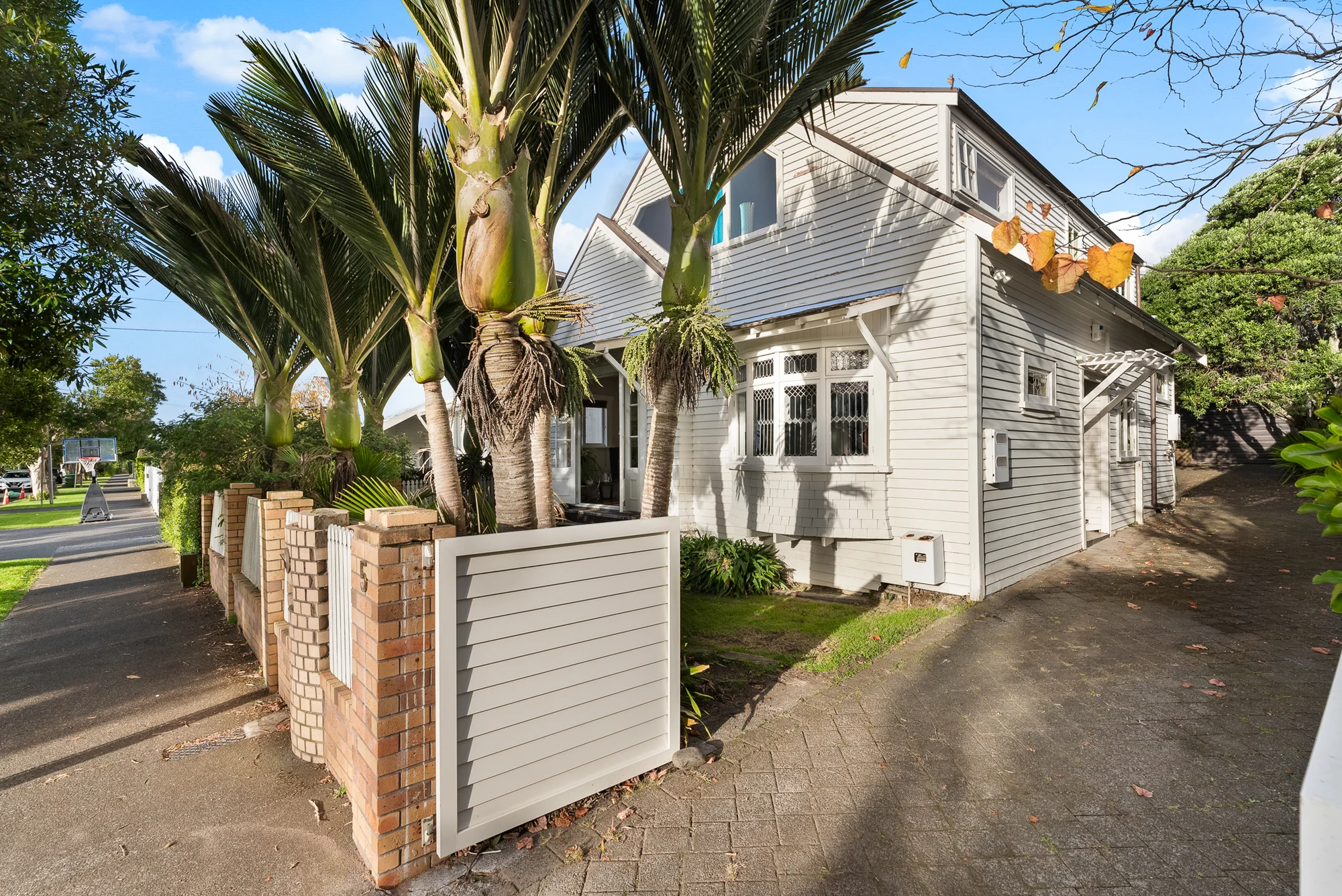 Westmere 4Habitaciones Ignore CV! Perfect Westmere Entry.