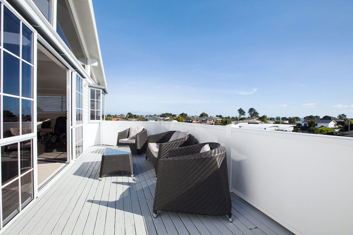 2/7 Chatswood Grove, Fitzroy, New Plymouth, 6 habitaciones, 0 baños