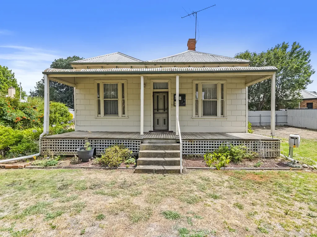 Corowa 3房  Highly sought location of Corowa - Endless opportunities