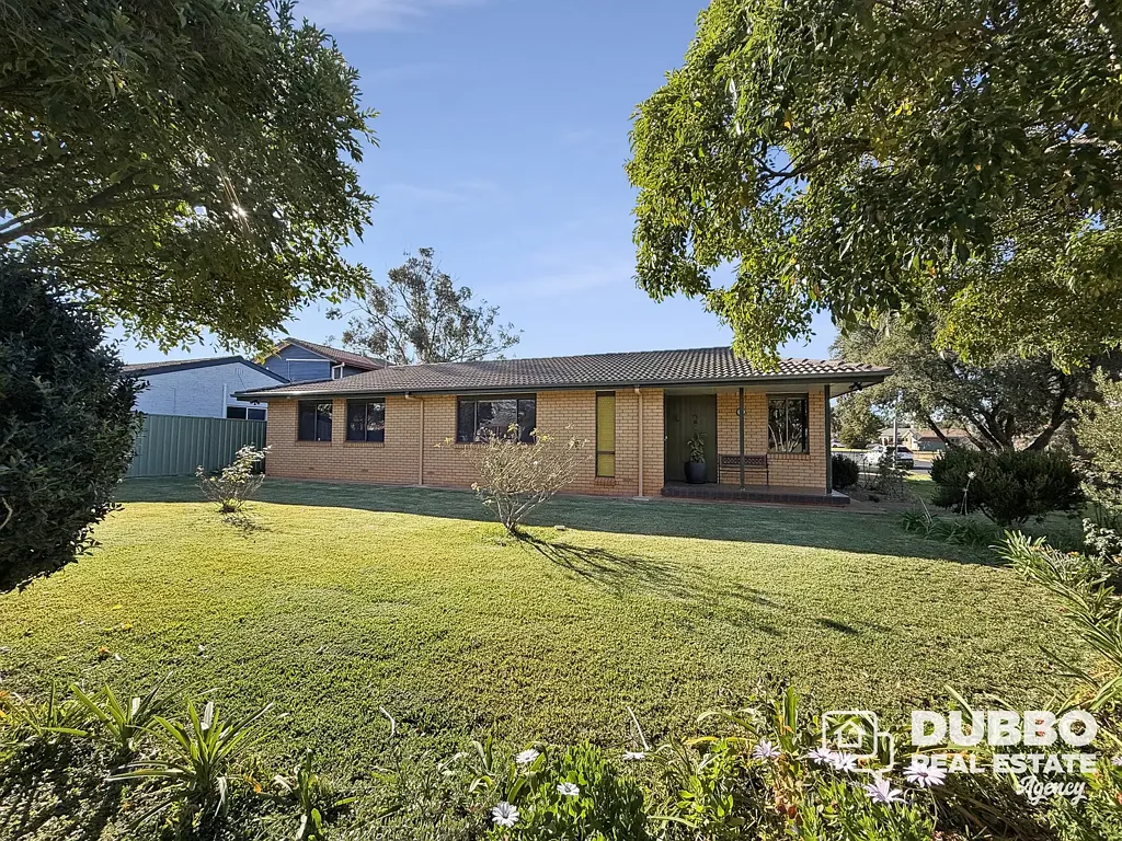 VIBRANT FOUR BEDROOM IN EAST DUBBO
