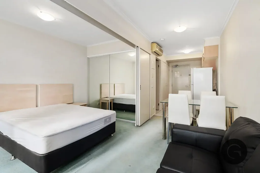 Affordable and Sun filled 1 Bedroom Beauty!
