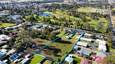 Moruya 4房  D.A Approved site for 13 Townhouses