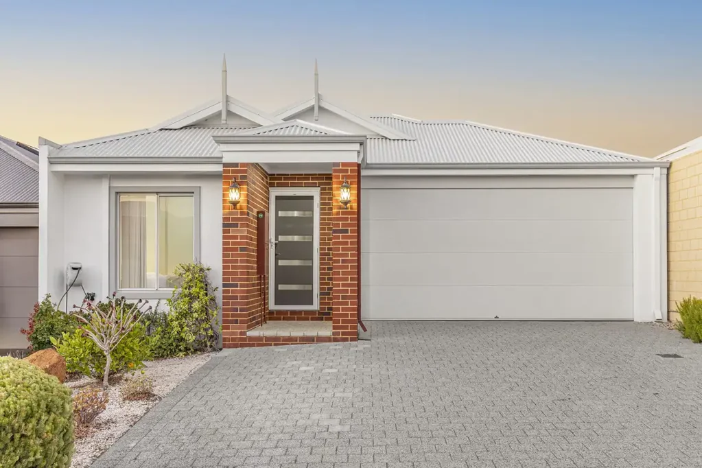11 Whistling Drive, Alkimos, WA 6038