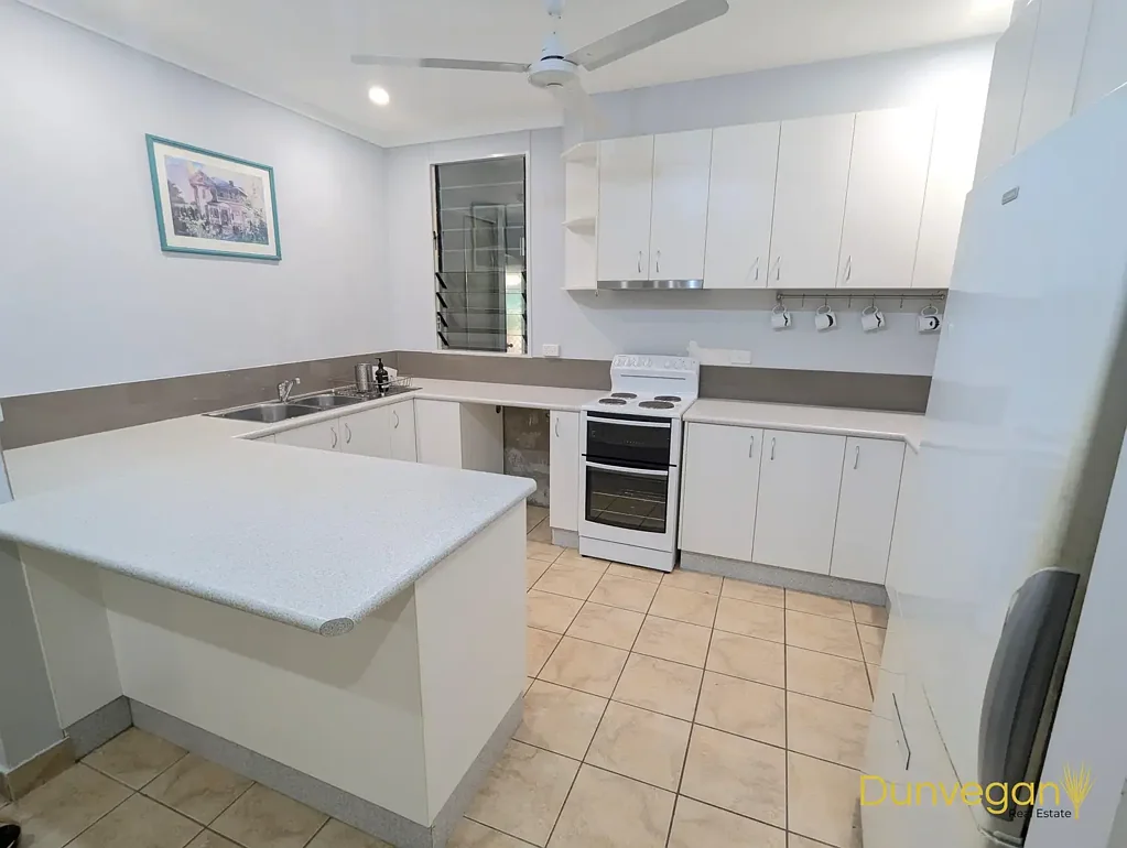 Neat & Tidy 3 Bedroom Unit