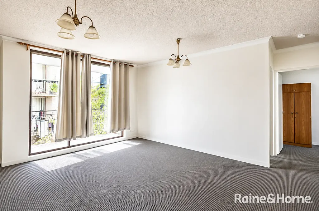 Freshly Painted Two-Bedroom Apartment in a Prime Parramatta Location!