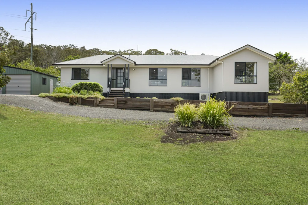 126 Ironbark Drive, Mount Rascal, QLD 4350