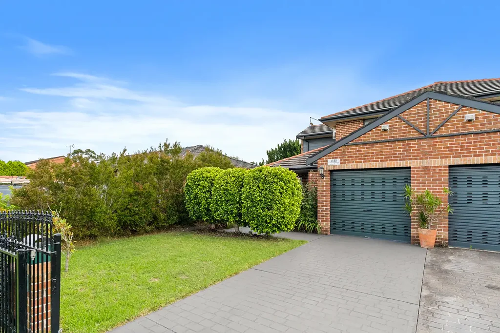 1/55 Adrian Street, Macquarie Fields, NSW 2564