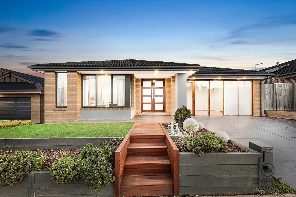 22 Ramlegh Boulevard, Clyde North, VIC 3978
