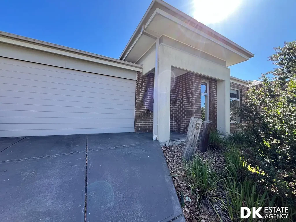 Spacious Family Home in a Quiet And Convenient Location