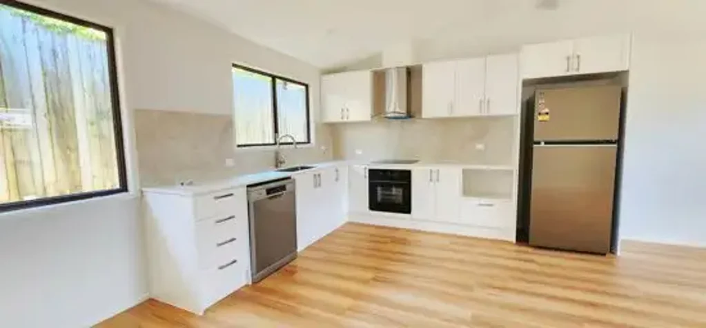 Comfortable, newly renovated, Low-Set Home in a Prime Runcorn Location