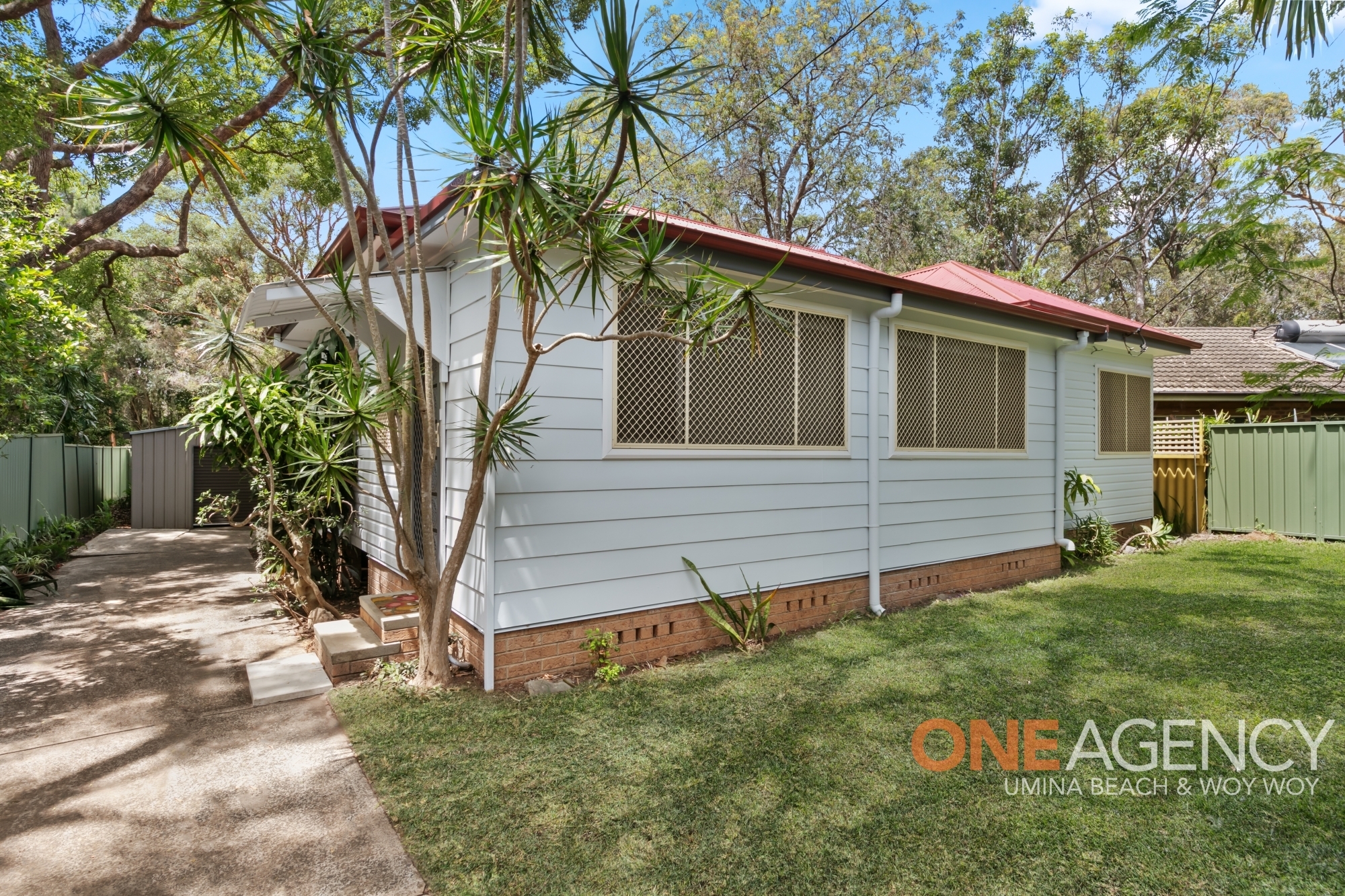 272 RAILWAY ST, WOY WOY NSW 2256, 0房, 0浴, House