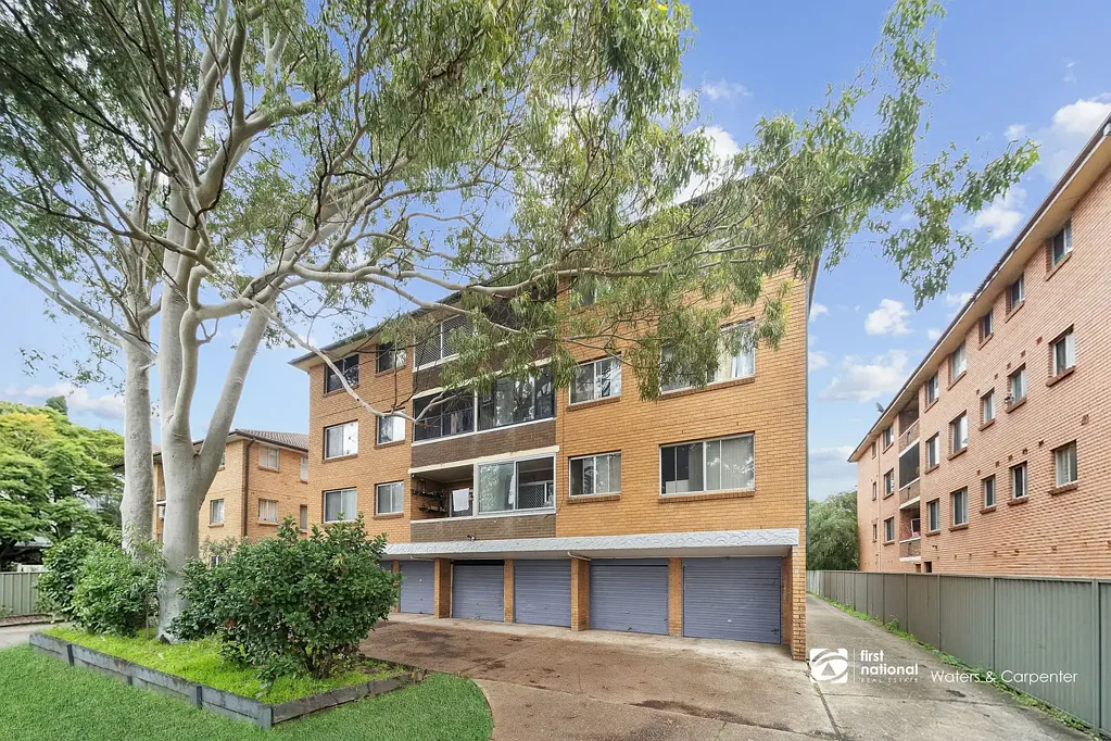 Warwick Farm 2 Bedroom THE FULL PACKAGE