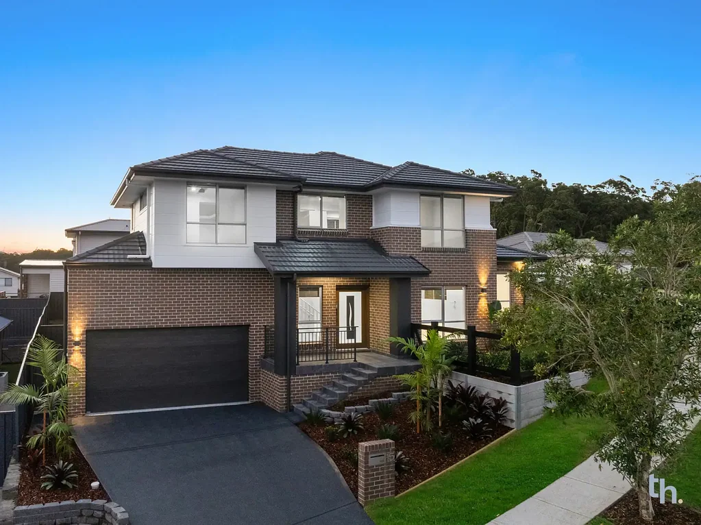 15 Lipsey Street, Cameron Park, NSW 2285