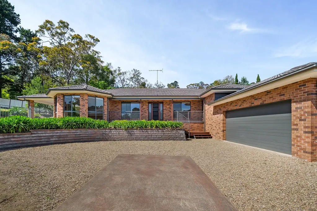 4A Log Bridge Place, Hazelbrook, NSW 2779