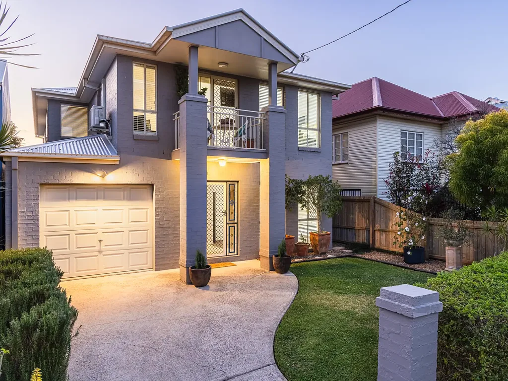 Fairfield 4房  Space, Serenity and Convenience - The Perfect Foundation For Family Living