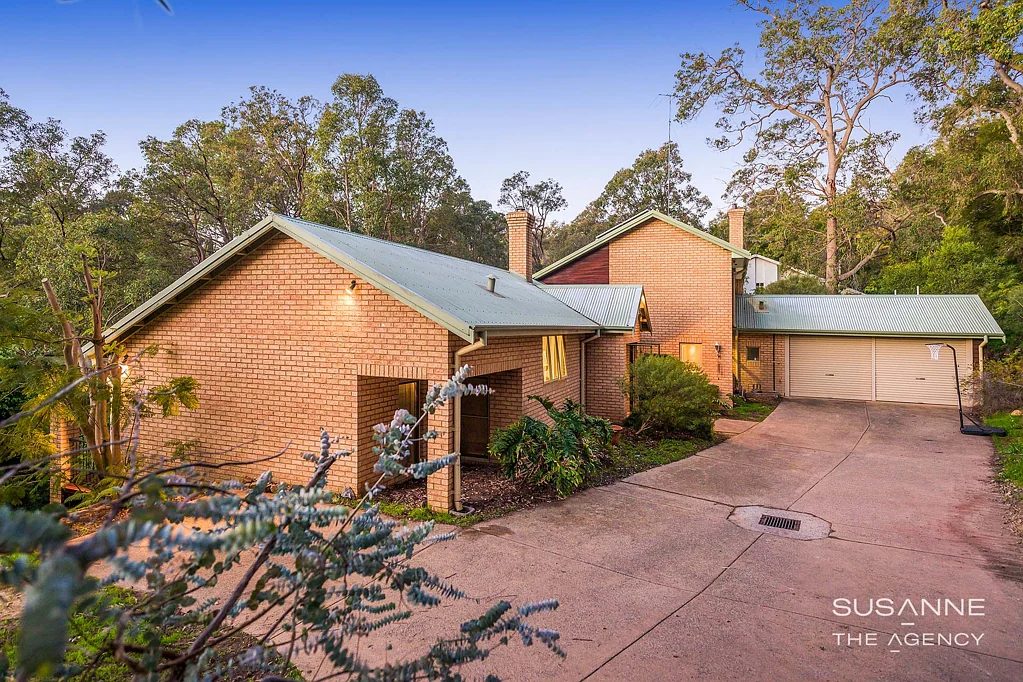 26 Bird Road, Kalamunda, WA 6076